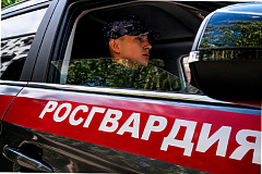 На северо-западе Москвы росгвардейцы задержали подозреваемых в нанесении телесных повреждений 